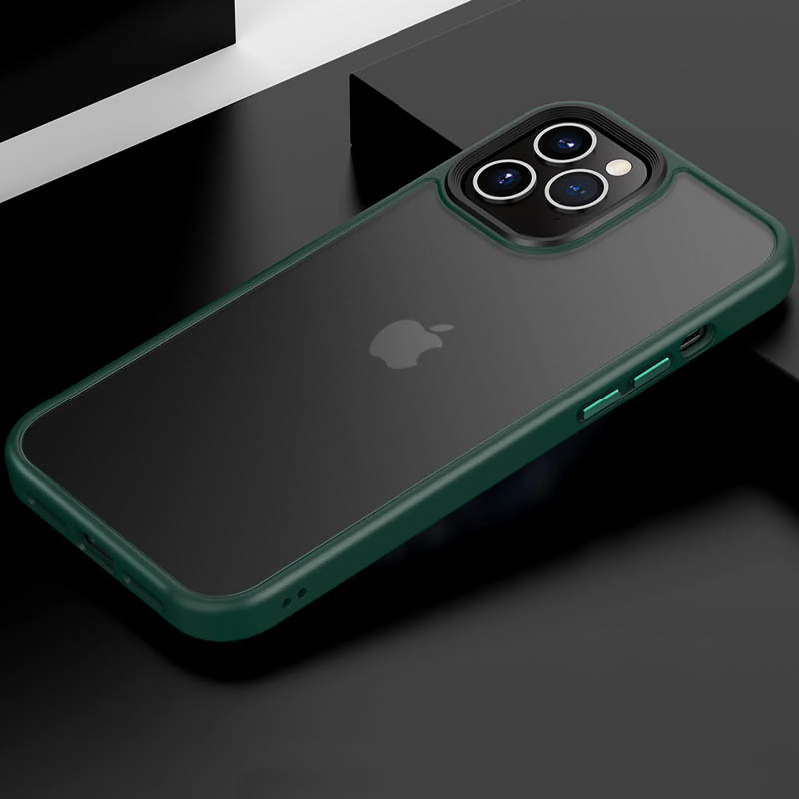 Чохол TPU+PC Metal Buttons Case Green для iPhone 13 Pro Max