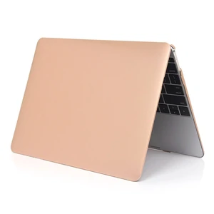 Цвет: Золотой - Чехол Metal Shell для MacBook Pro 13.3" (2016, 2017) Gold