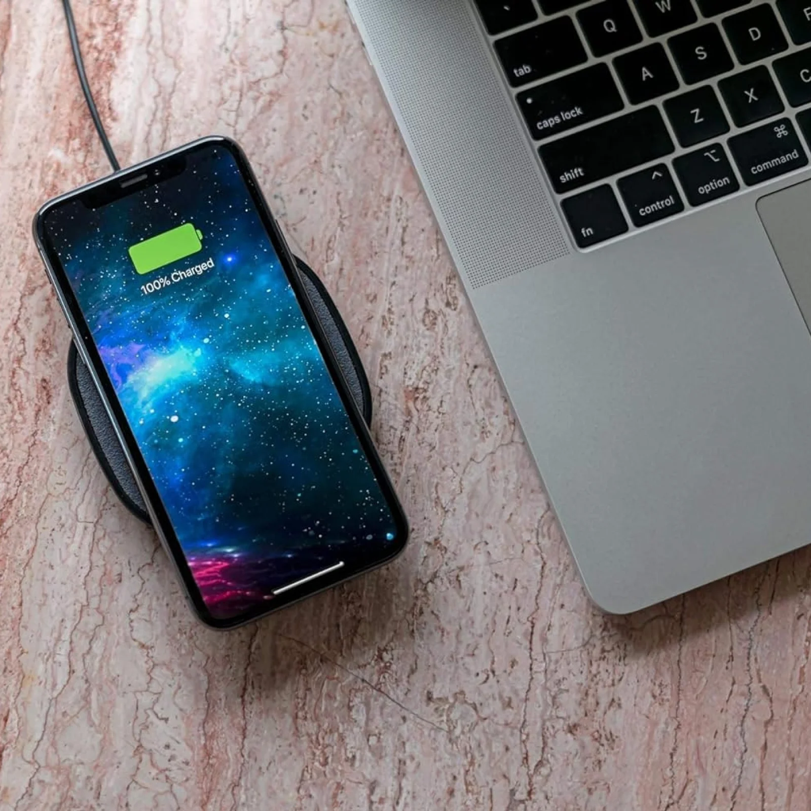 Беспроводная зарядка Mophie Wireless Charging Pad 10W Black (409903381)