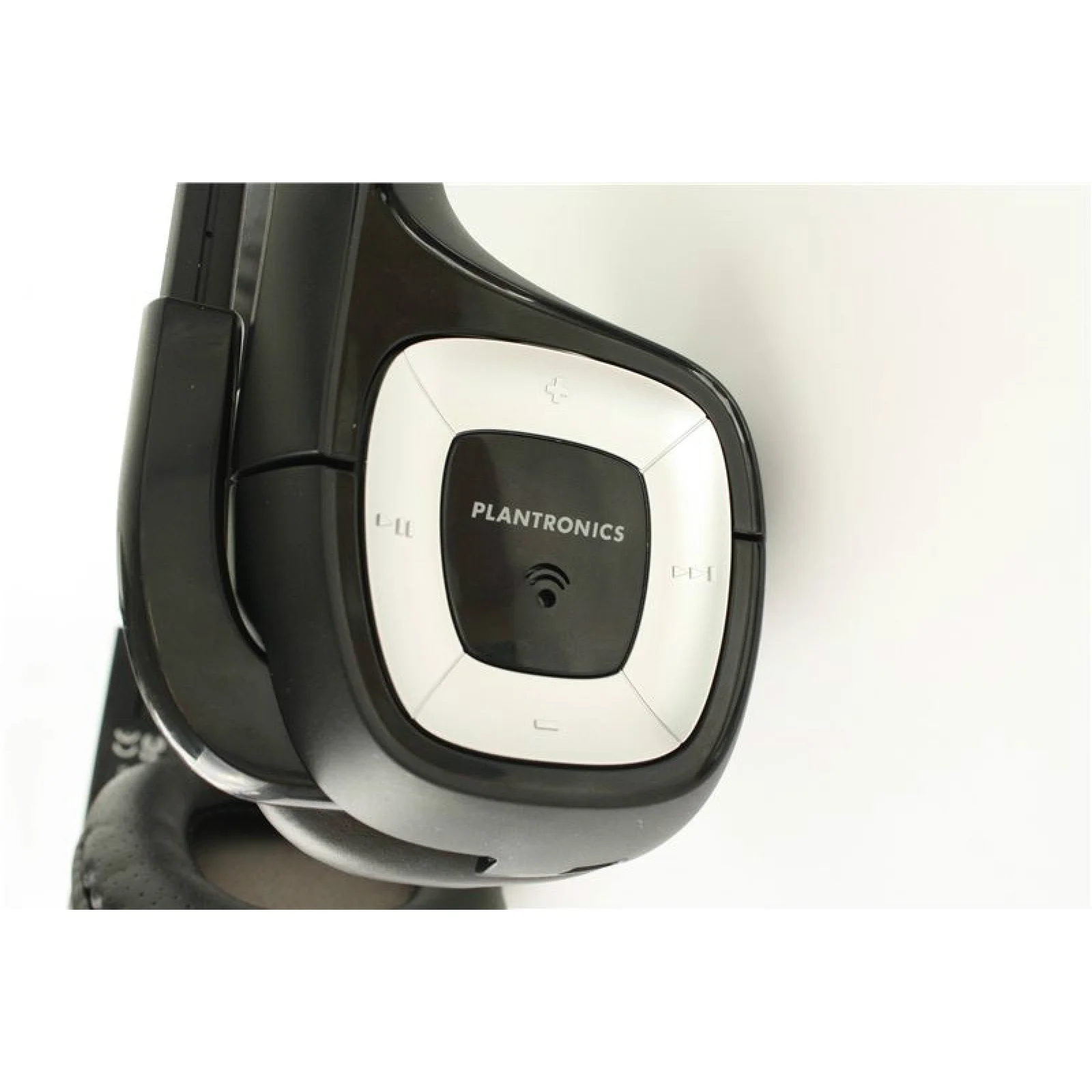Bluetooth гарнитура Plantronics Audio 995 Black
