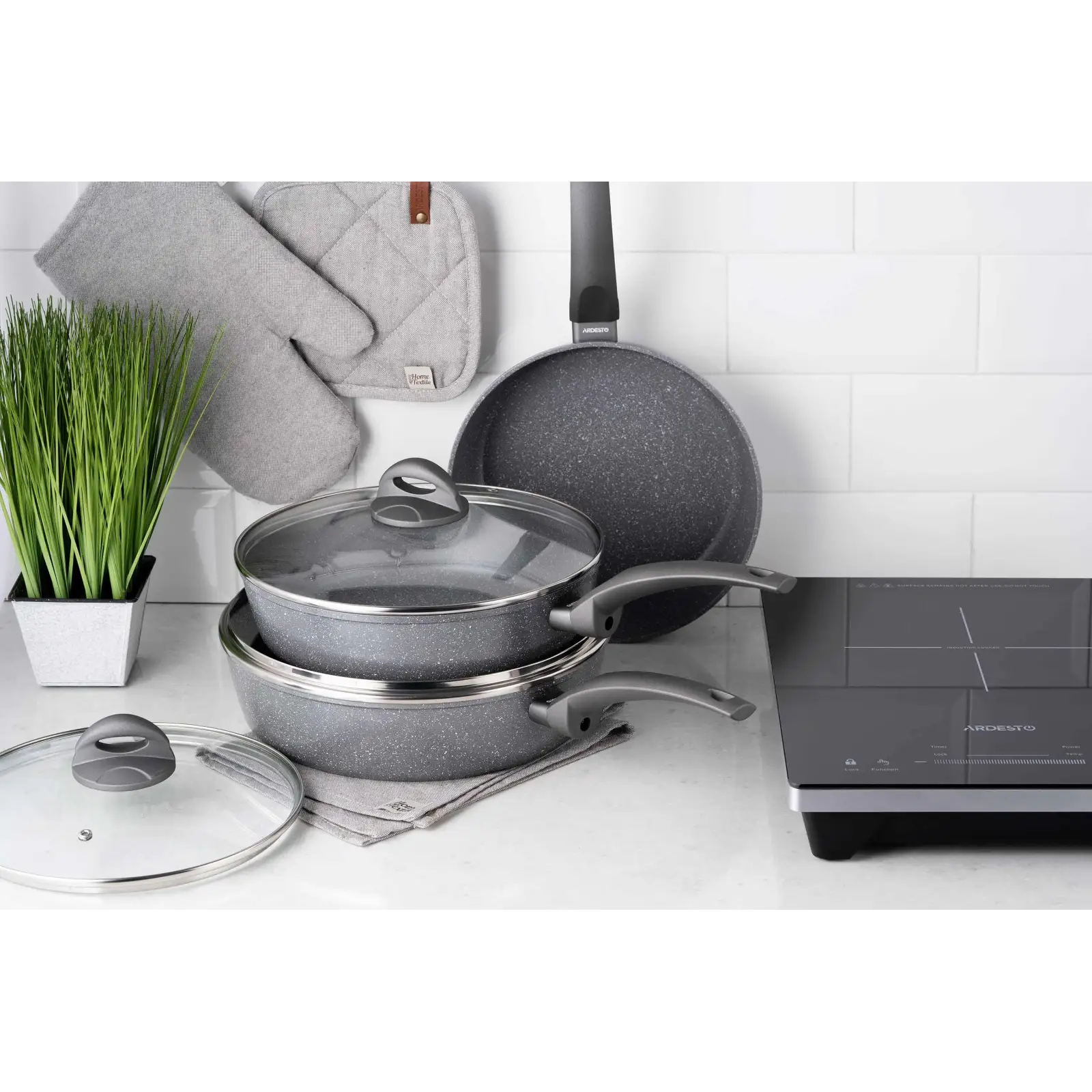 Сковорода Ardesto Gemini Gourmet Apulia 28см з кришкою (AR2428GGL) UA