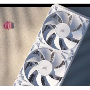 Система водяного охолодження Corsair Nautilus 240 RS LCD White (CW-9061032-WW) UA