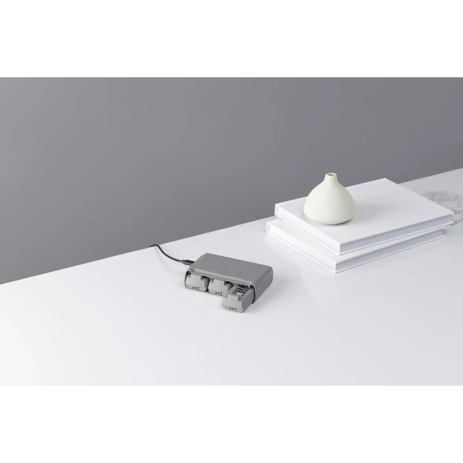 Зарядный хаб DJI Mini 2 Two-Way Charging Hub (CP.MA.00000328.01)