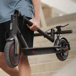 Електросамокат Xiaomi Mi Electric Scooter Pro 2 Black