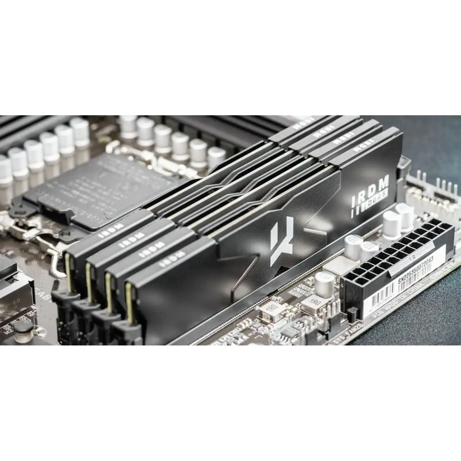 Оперативная память GOODRAM 32 GB (2x16GB) DDR5 6400 MHz IRDM Black (IR-6400D564L32S/32GDC) UA