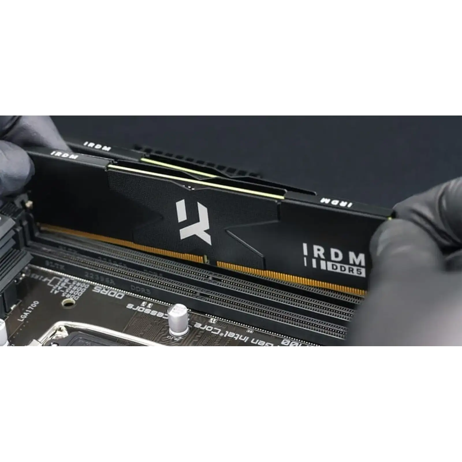 Оперативная память GOODRAM 32 GB (2x16GB) DDR5 6400 MHz IRDM Black (IR-6400D564L32S/32GDC) UA