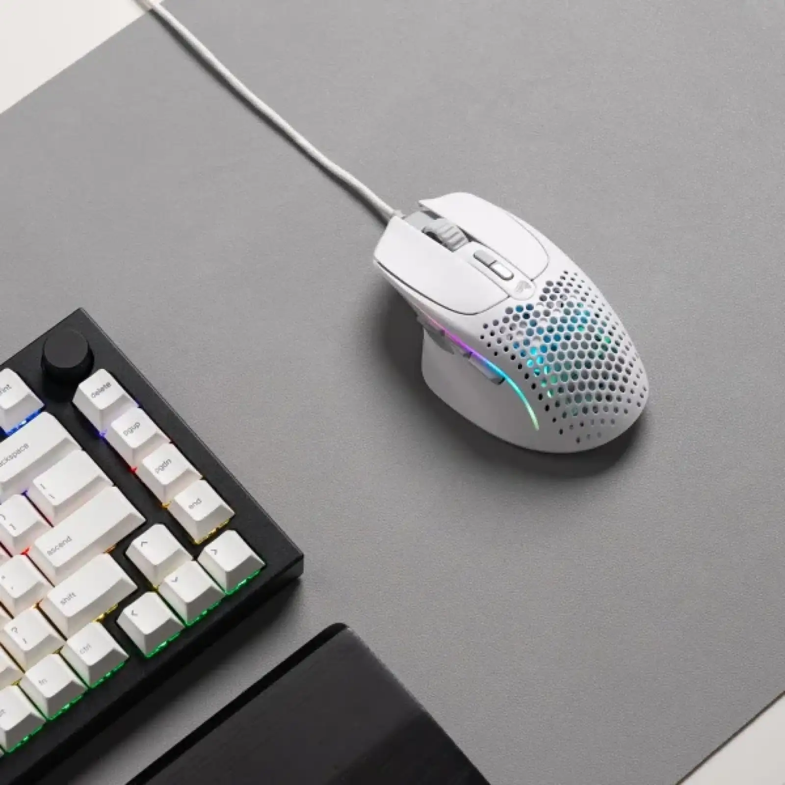 Миша Glorious Model IV2 Wired Gaming Mouse - White GLO-MS-IV2-W-WHT