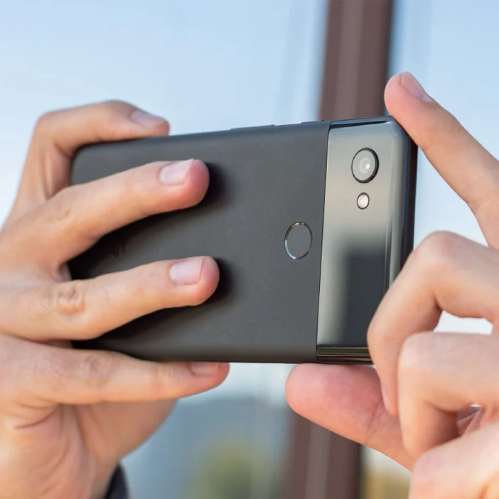 Смартфон Google Pixel 2 XL 128GB Black&White
