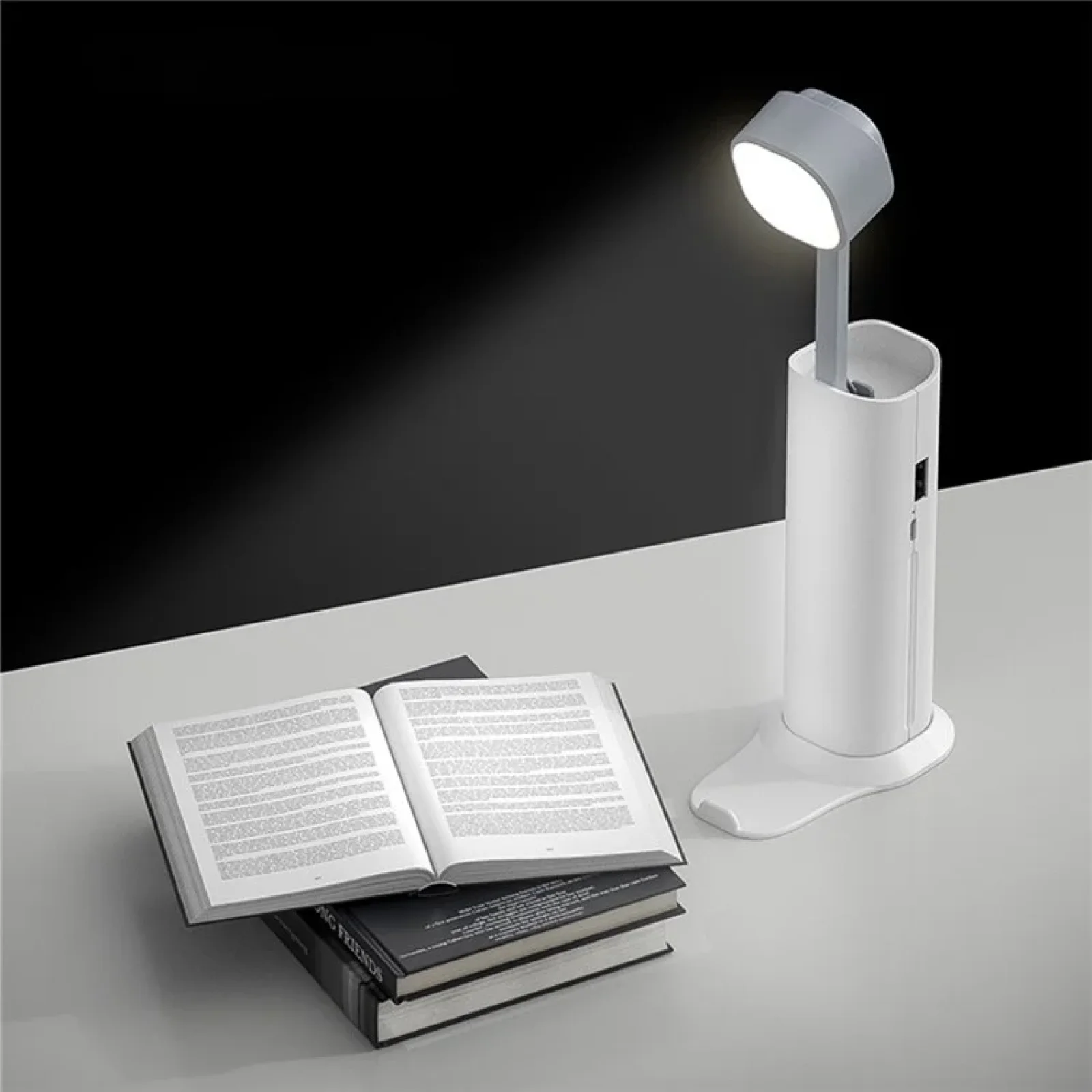 Настольная лампа FlashLight Lamp 1200mAh Powerbank D16 White EU