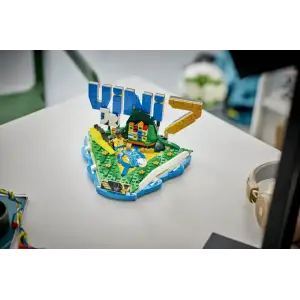 Конструктор LEGO Editions Football Винисиус Жуниор – лучшие моменты футбольных матчей (43027)
