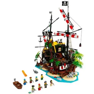 Конструктор LEGO Ideas Пираты Залива Барракуды (21322)