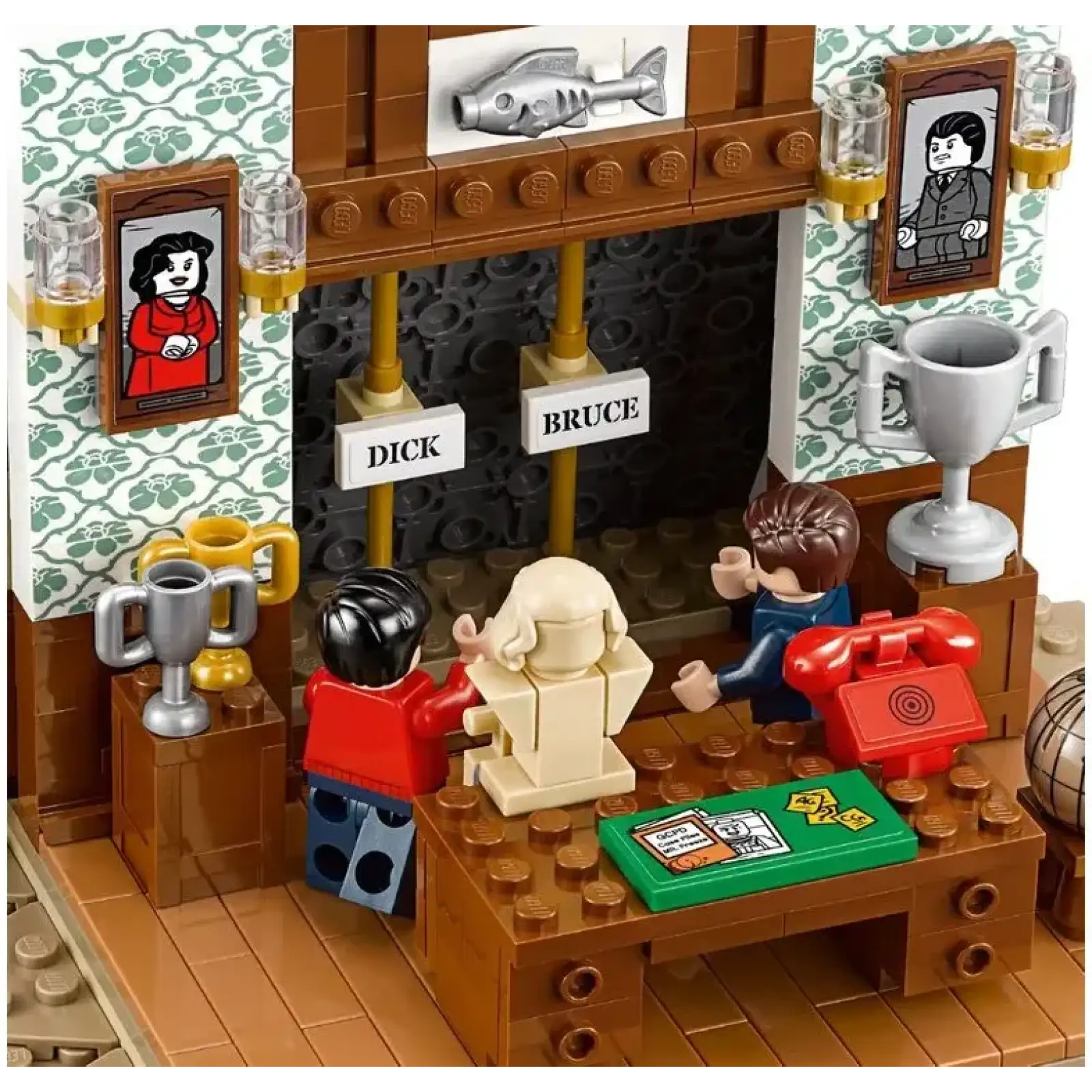 Конструктор LEGO Super Heroes Batman Classic TV Series Batcave (76052)