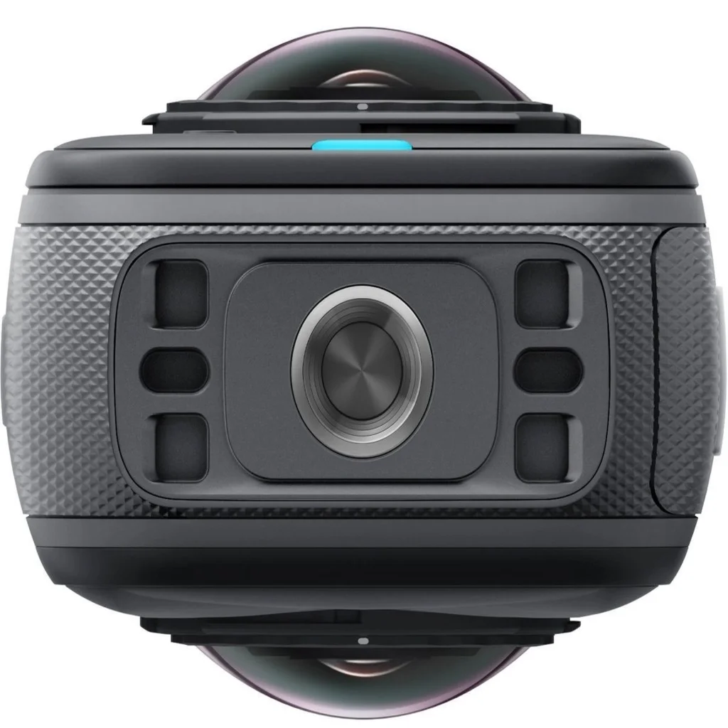 Экшн-камера Insta360 X5 Essentials Bundle (CINSAAHA_X504)