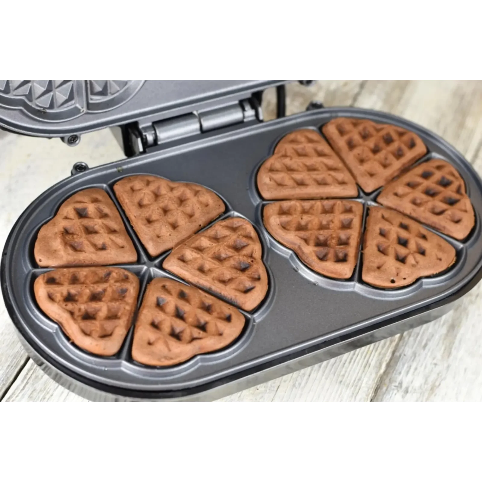 Вафельниця HEINNER HWF-1000CR UA