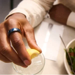 Смарт-кільце Oura Ring 4 Ceramic Midnight Size 11 (JZ90-57455-11)