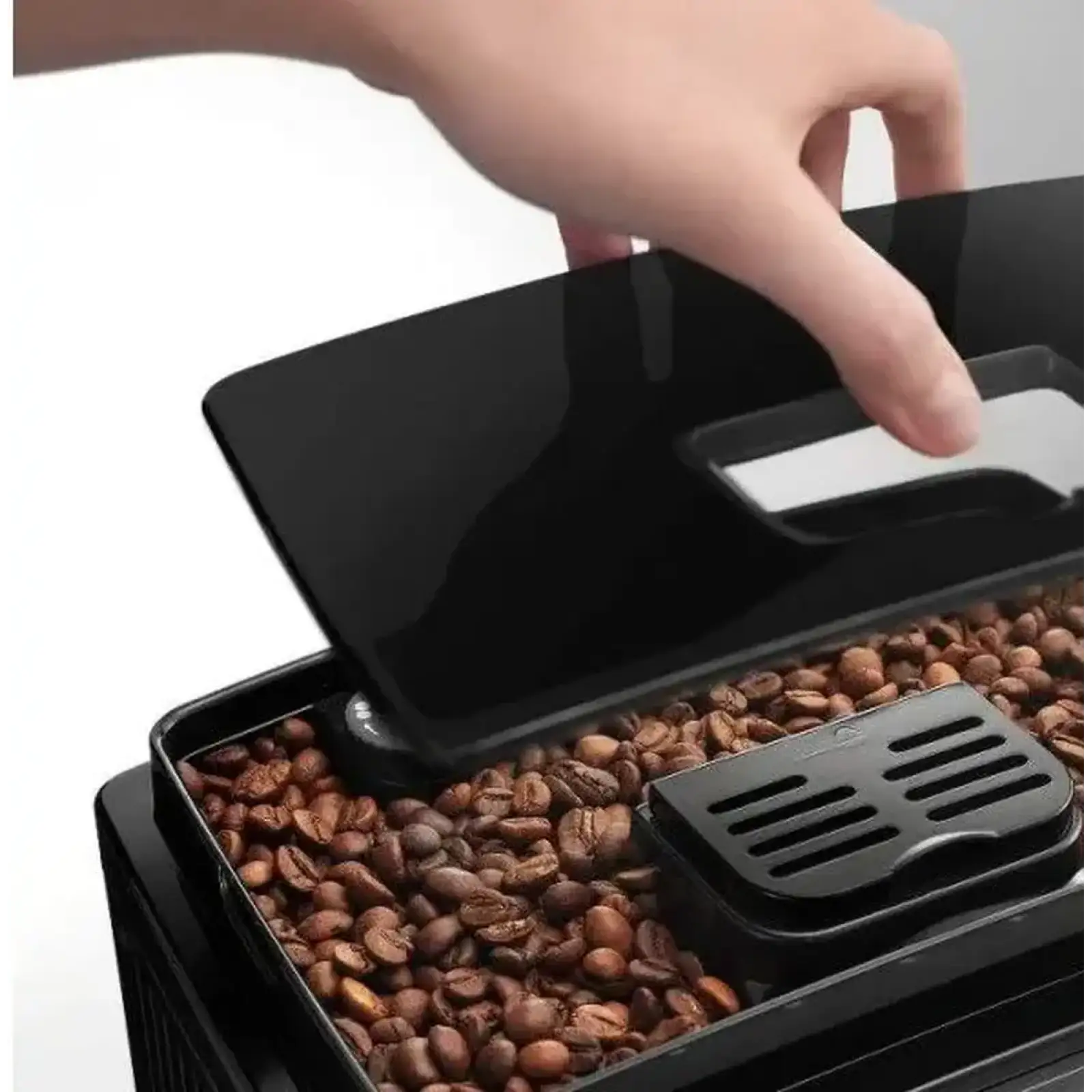 Кофеварка Delonghi Magnifica S ECAM 22.115.B