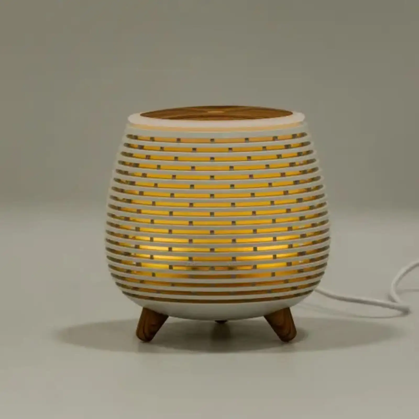 Увлажнитель воздуха Holdmay Aroma Diffuser HPKP6049W Happy Life UA