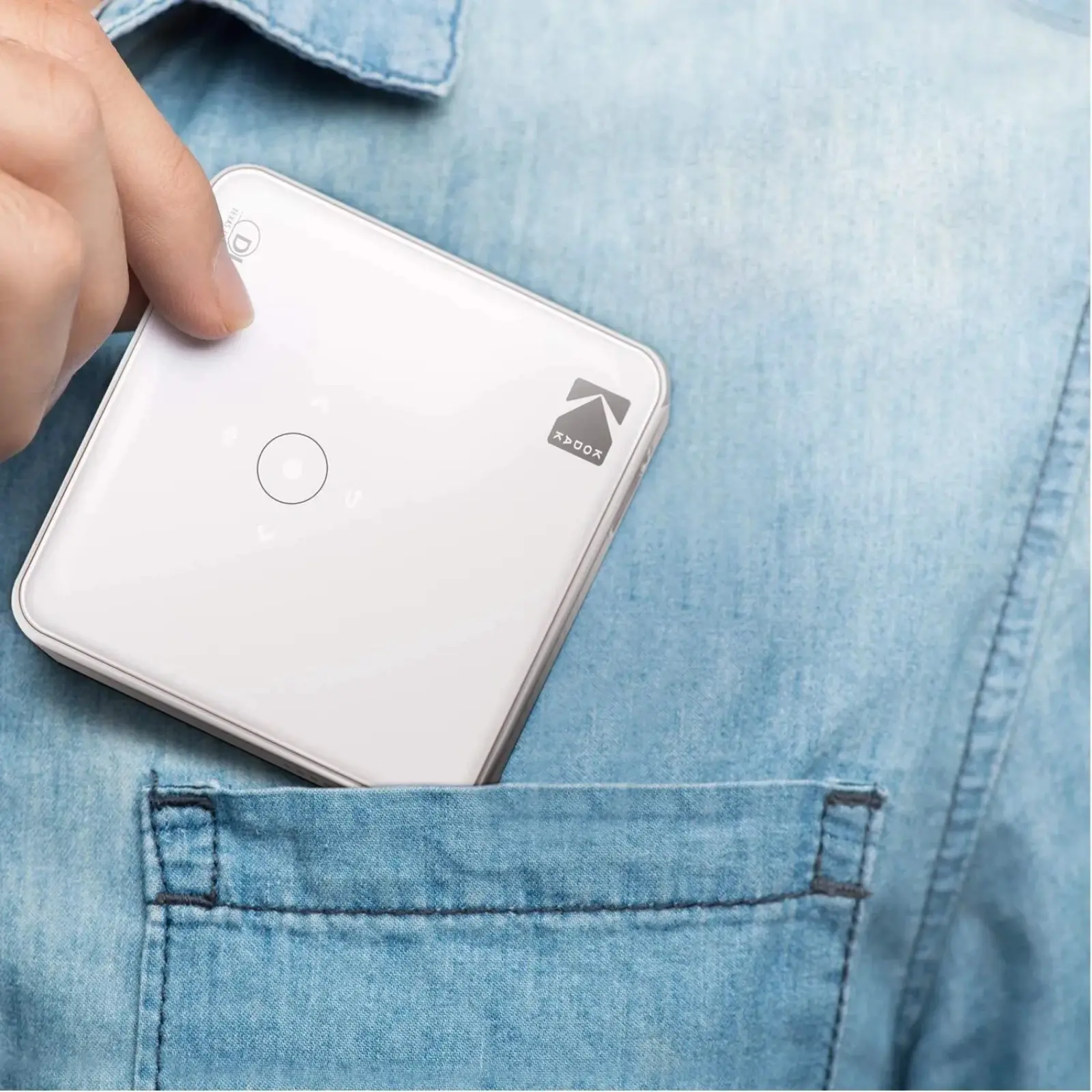 Кишеньковий проектор Kodak Luma 75 (RODPJS75)