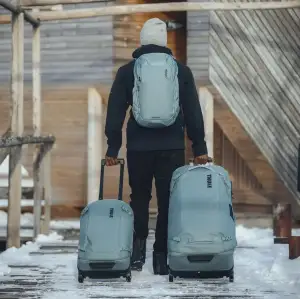 Дорожный чемодан Thule Chasm Carry-On 55cm/22