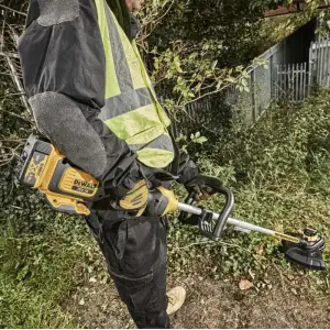 Триммер садовый аккумуляторный DeWalt без АКБ и ЗУ (DCMST561N) UA