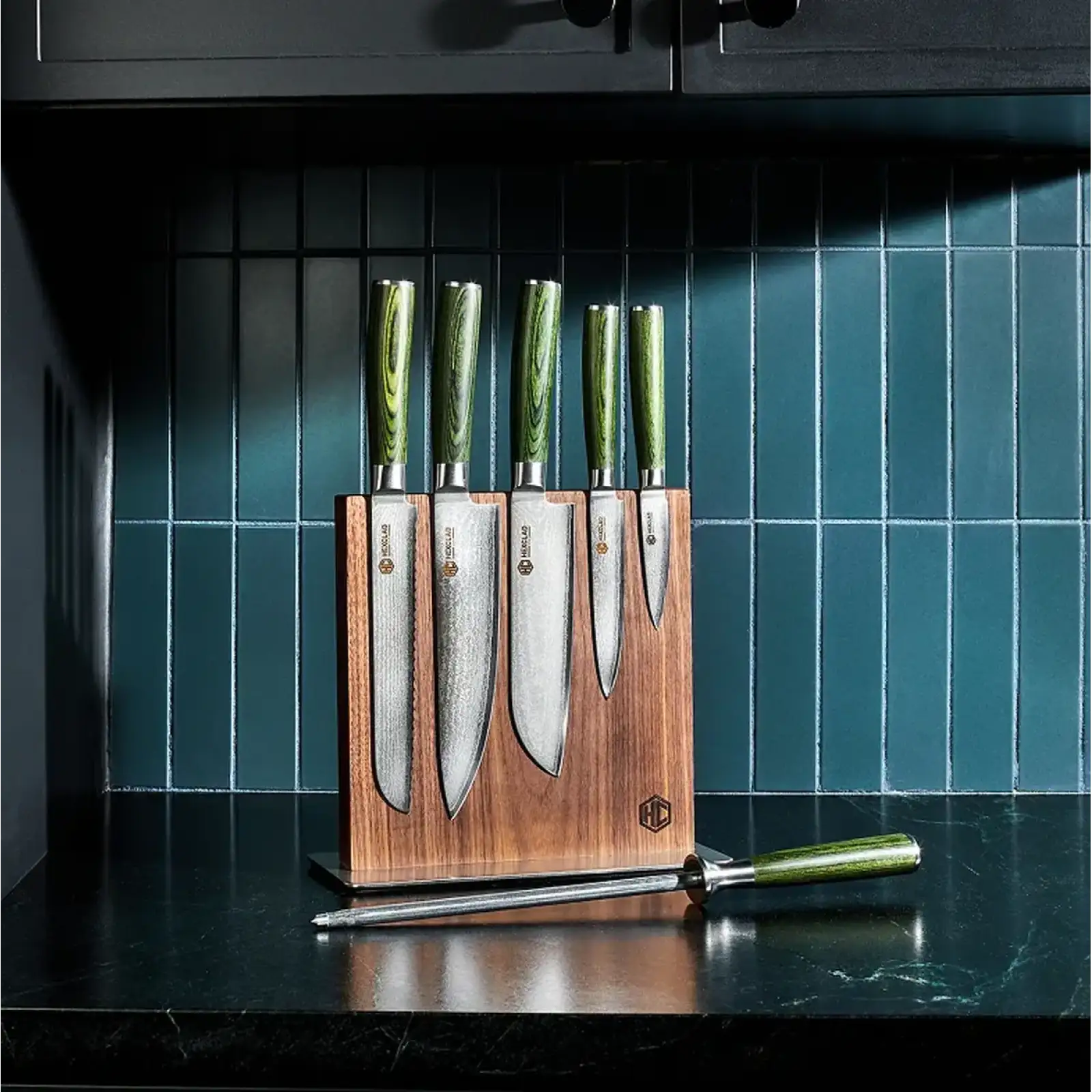 Подставка магнитная для ножей HexClad Magnetic Walnut Knife Block