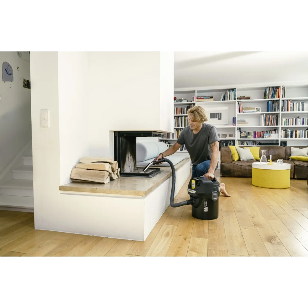 Пылесос Karcher AD 2 Battery для уборки золы (1.348-300.0)