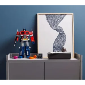 Конструктор LEGO Icons Optimus Prime (10302)