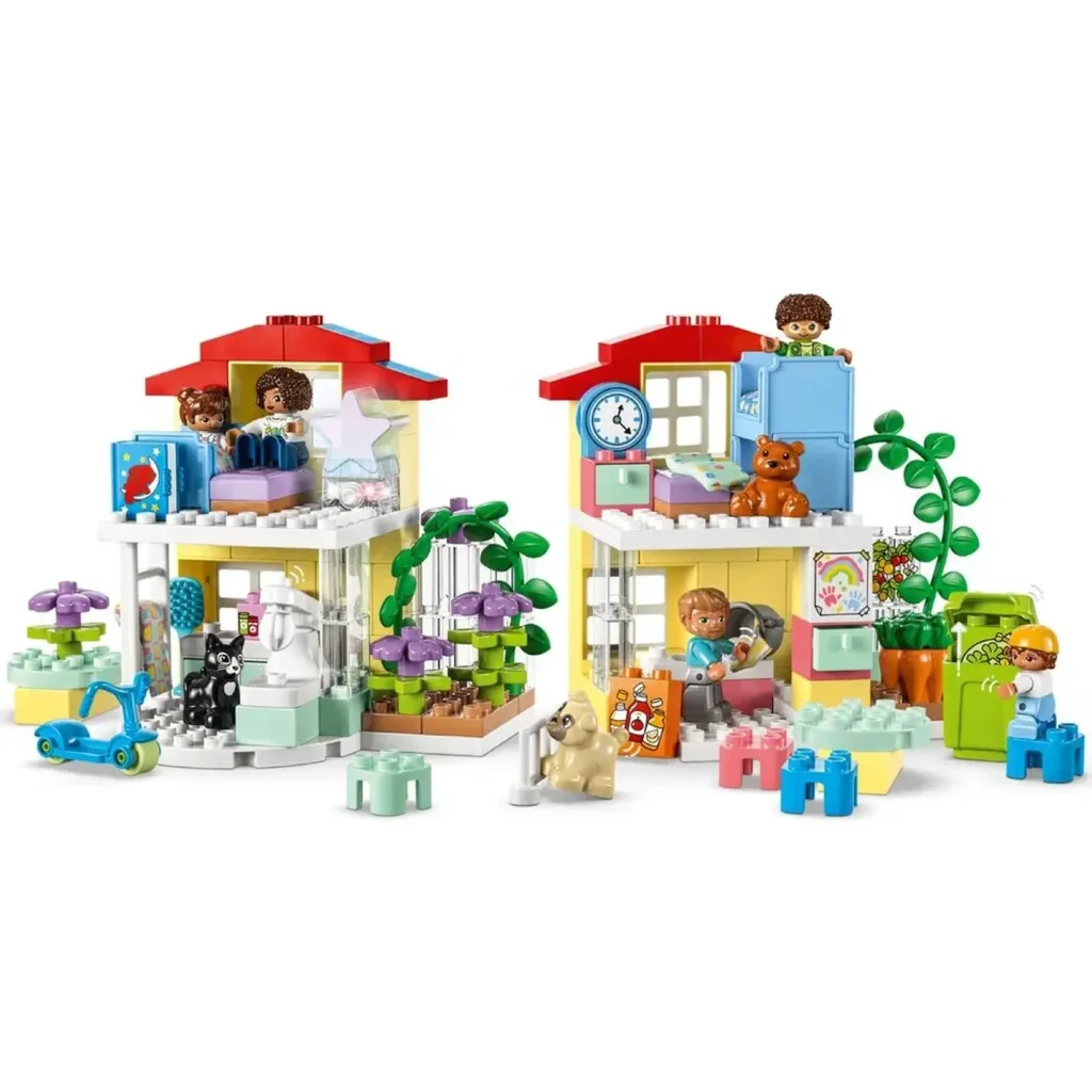 Конструктор LEGO Duplo Сімейний будинок 3 в 1 (10994)