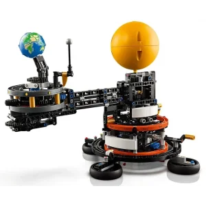 Конструктор LEGO Technic Planet Earth and Moon in Orbit (42179)