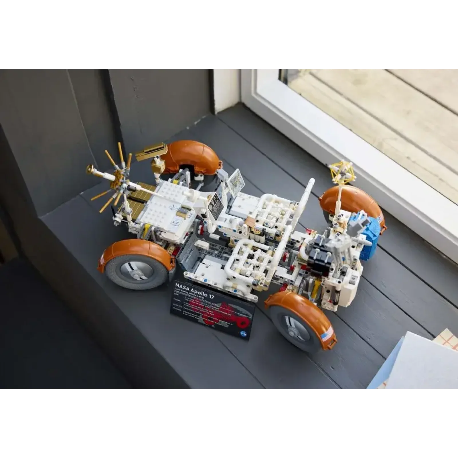 Конструктор LEGO Technic NASA Apollo Lunar Roving Vehicle-Lrv (42182)