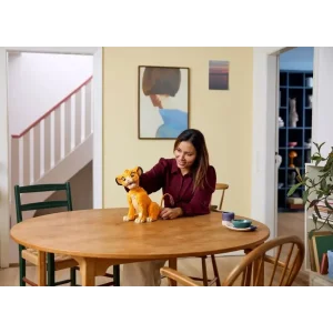 Конструктор LEGO Disney Young Simba the Lion King (43247)