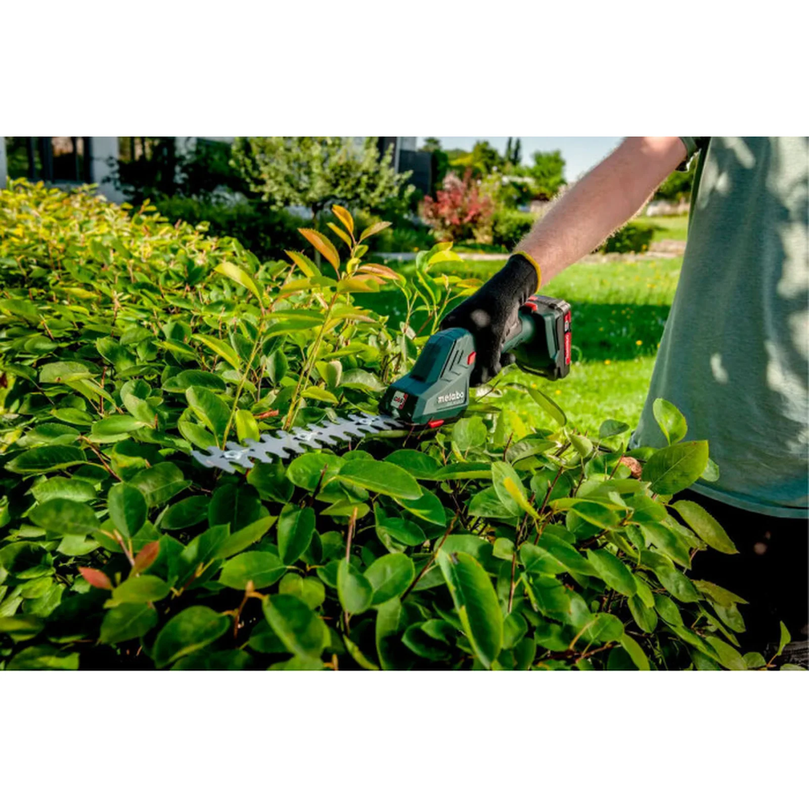 Аккумуляторные садовые ножницы Metabo SGS 18 LTX Q (601609840)