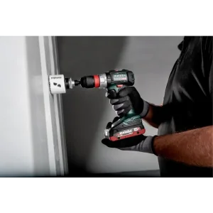 Аккумуляторная дрель-шуруповерт Metabo BS 18 LT BL Q (602334800)