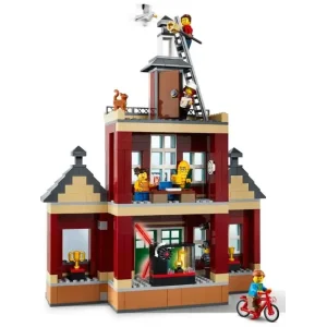Конструктор LEGO City Main Square (60271)