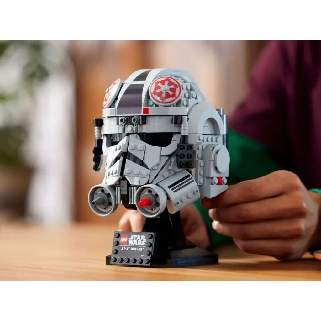Конструктор LEGO Star Wars Шлем пилота AT-AT (75429)
