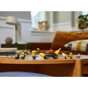Конструктор LEGO Миньоны и машина-банан (75580)