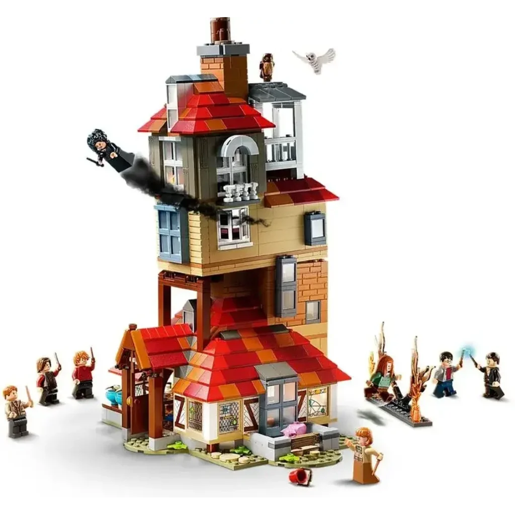 Конструктор LEGOHarry Potter Напад на притулок (75980)