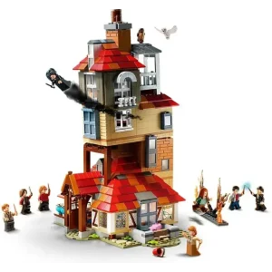 Конструктор LEGOHarry Potter Напад на притулок (75980)