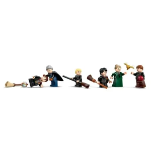 Конструктор LEGO Harry Potter Hogwarts Castle Flying Lessons (76447)