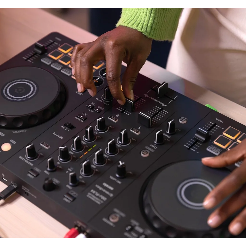 DJ контролер Pioneer DDJ-FLX4