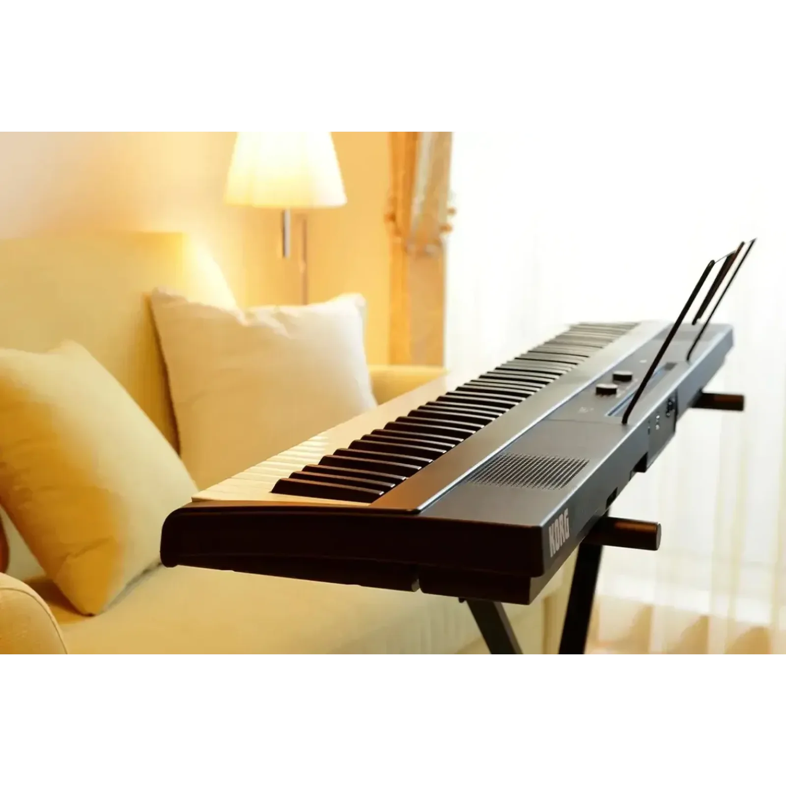 Синтезатор KORG L1 LIANO