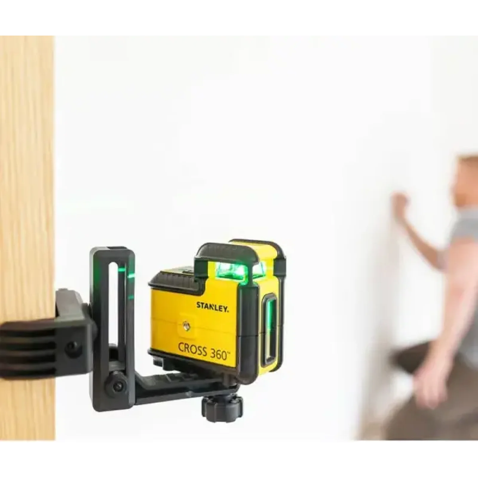 Лазерный строитель плоскостей Stanley Cross 360 (STHT77594-1)