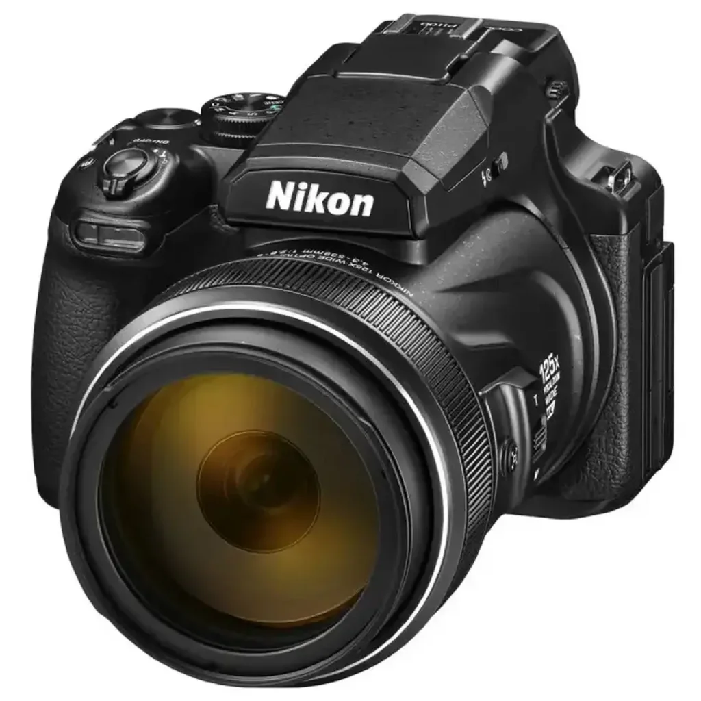 Цифрова камера Nikon Coolpix P1100 Black (VQA170EA)