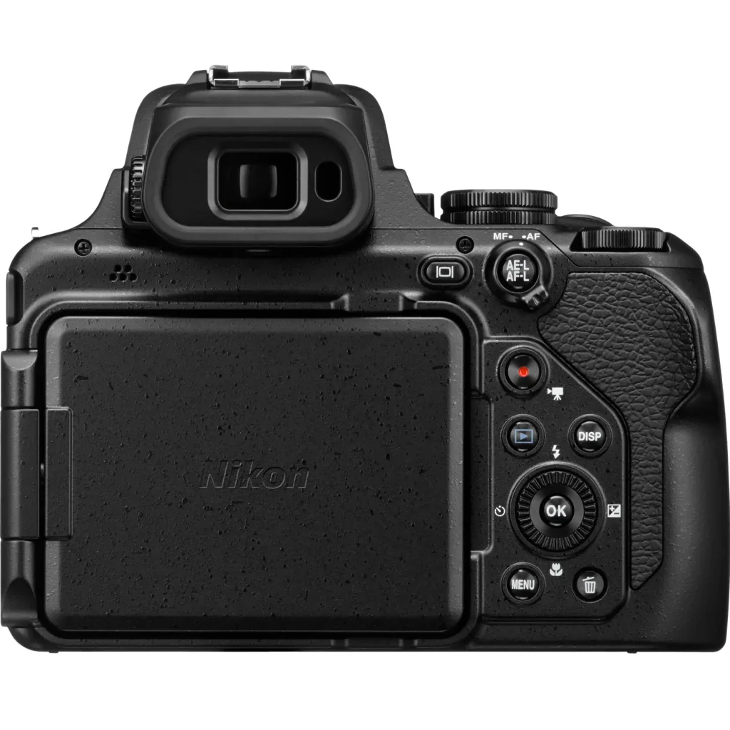 Цифрова камера Nikon Coolpix P1100 Black (VQA170EA)