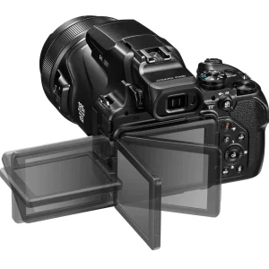 Цифрова камера Nikon Coolpix P1100 Black (VQA170EA)