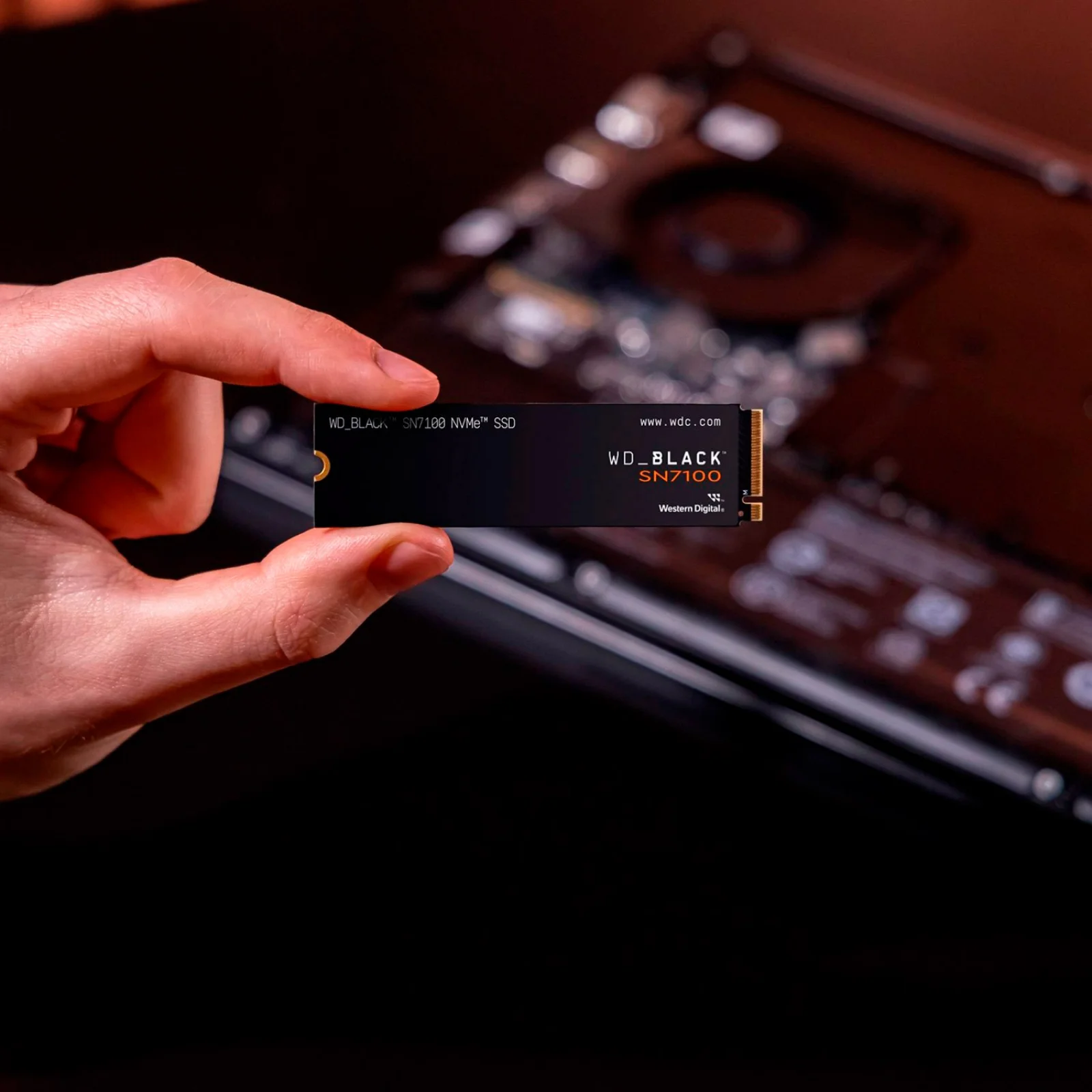 SSD накопитель WD Black SN7100 2 TB (WDS200T4X0E)