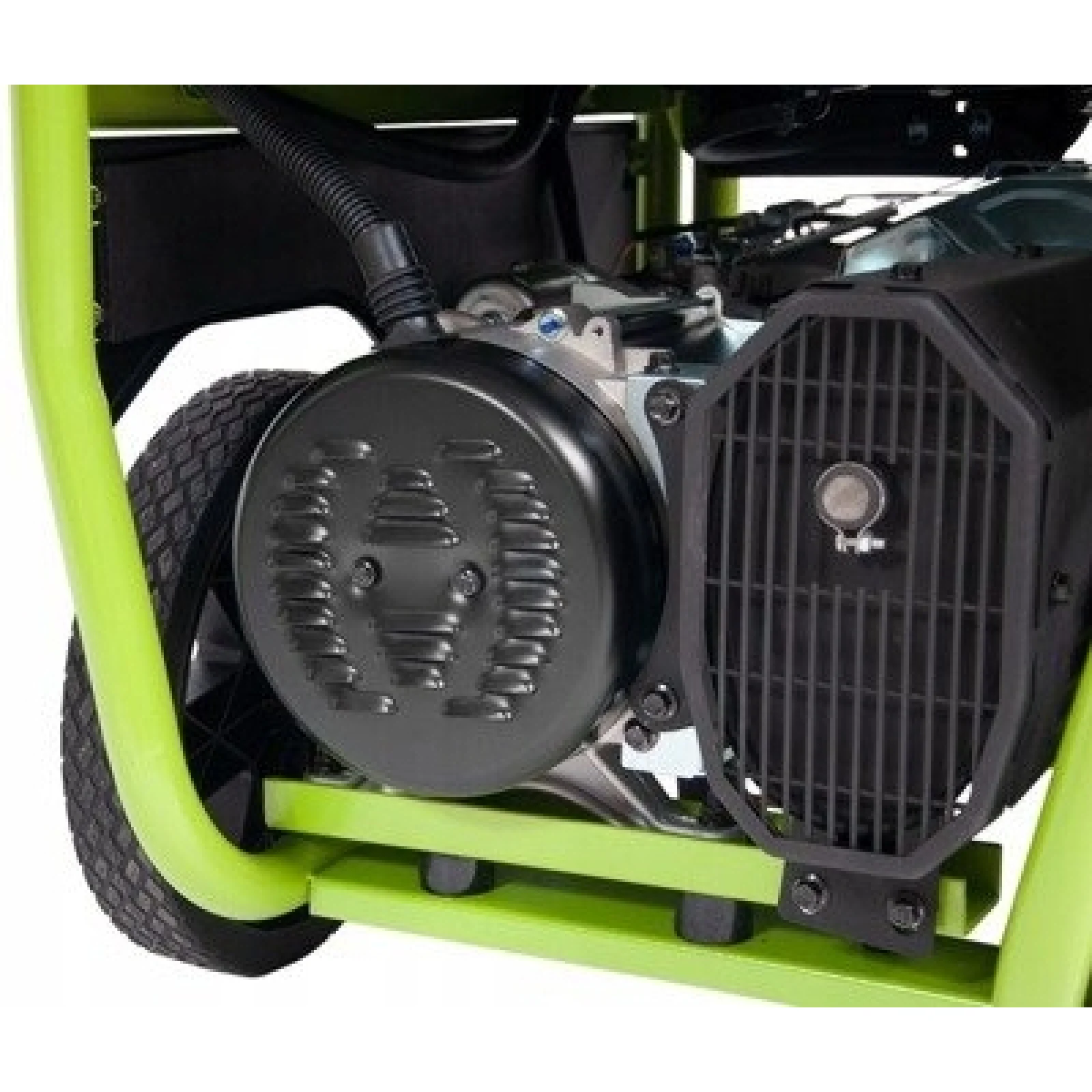 Генератор бензиновий Pramac PX4000