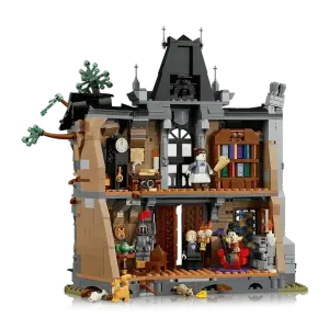 Конструктор LEGO Icons Имение госпожи мэра (11383)