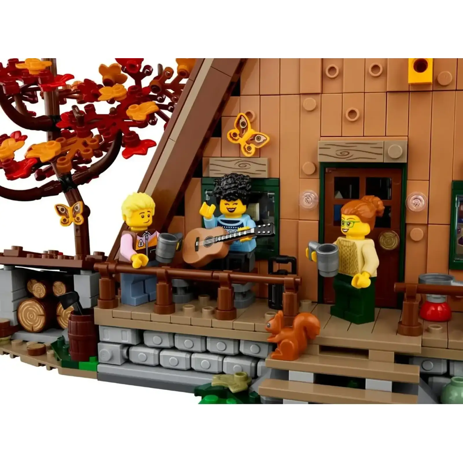 Конструктор LEGO Ideas Трикутний будиночок (21338)