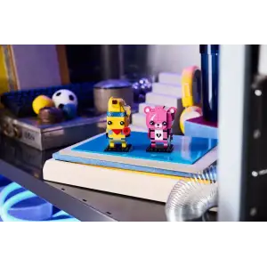 Конструктор LEGO BrickHeadz Пили та лідер команди обіймашок (40760)